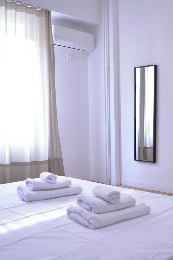 Your Dream Apartment In The Heart Of أثينا المظهر الخارجي الصورة
